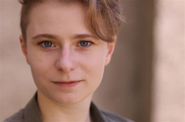 
Is Jasper Steinlein Transexual? Know About The Journalist’s Gender And Wikipedia Bio 