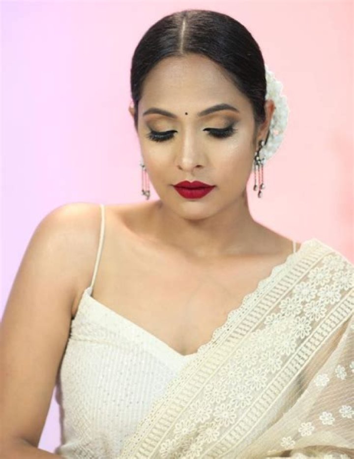 
Shruti Arjun Anand Height, Weight, Net Worth, Age, Birthday, Wikipedia, Who, Nationality, Biography 